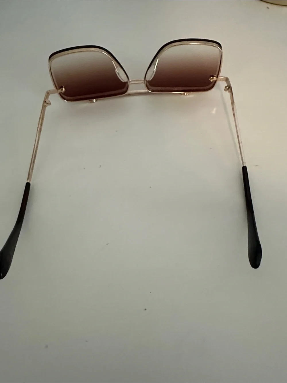 Topfoxx Gold Frame Sunglasses with Brown Gradient Lenses